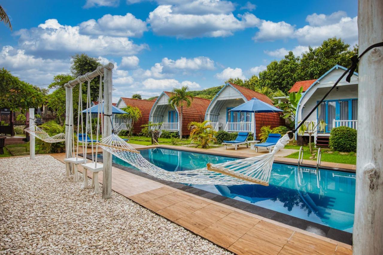 Megaland Bungalow Batununggul Экстерьер фото