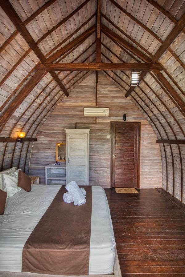 Megaland Bungalow Batununggul Экстерьер фото